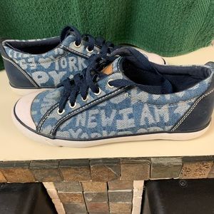 Cloth and leather sneakers